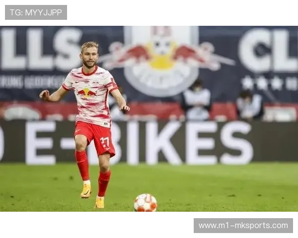 莱默尔中场覆盖获评三分 拜仁防守型中场作用关键